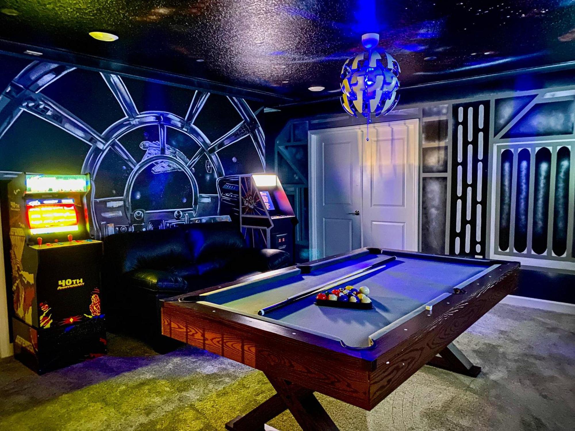 Magical Family Vacation Home Near Disney World At Storey Lake, Star Wars Gameroom, Pool, Theater, Mickey Slide, Sleeps Up To 28 คิสซิมมี ภายนอก รูปภาพ